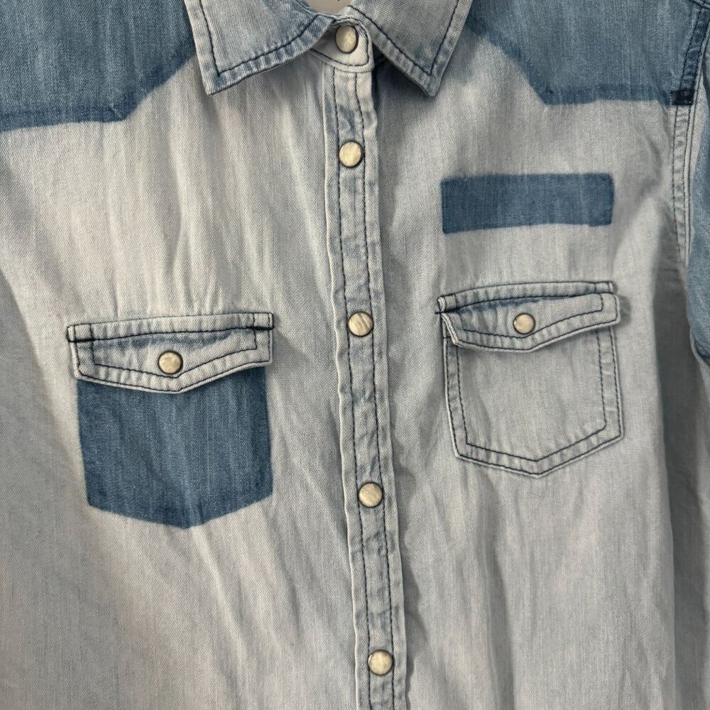 American Eagle Outfitters Women's Denim Button-Up Shirt S/P Two Tone Blue - Picture 3 of 8